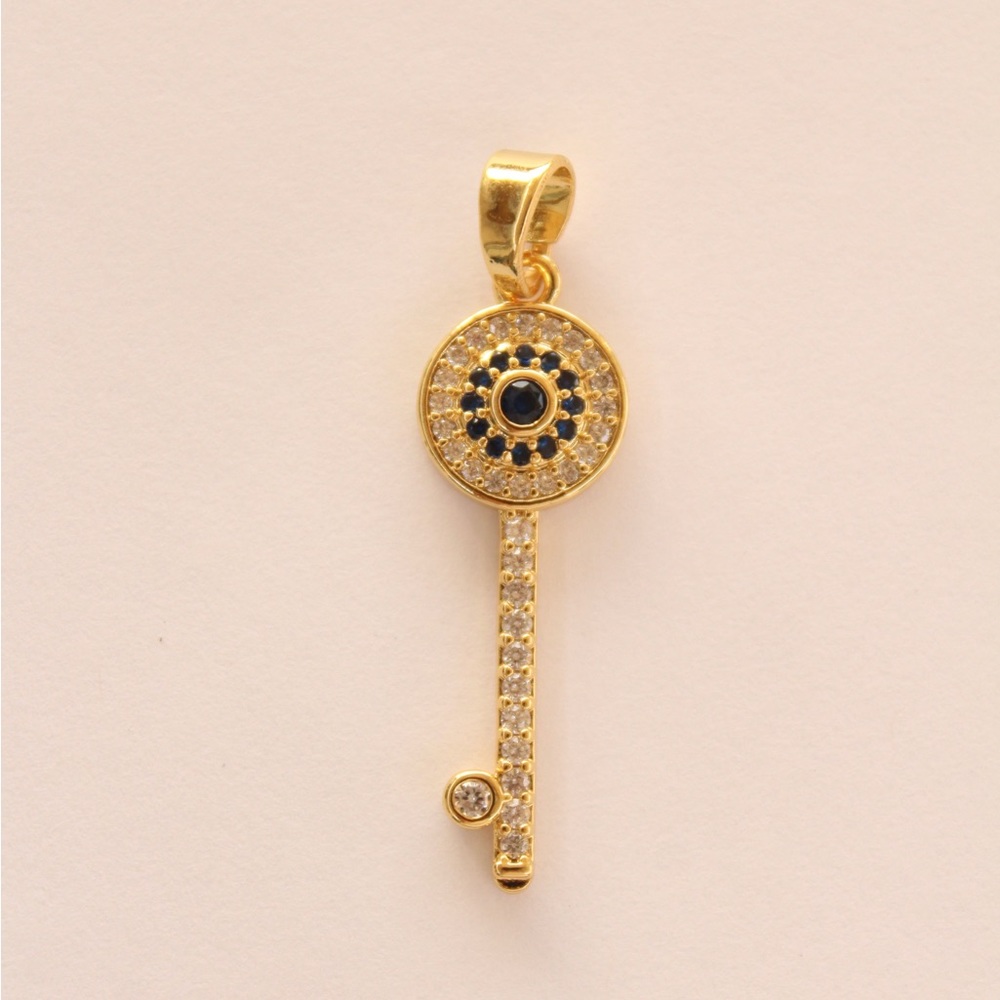 Key necklace